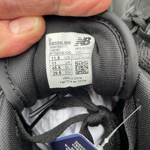 NWT New Balance 550 Panda Low Sneakers size 11.5 Men’s - Picture 4 of 11